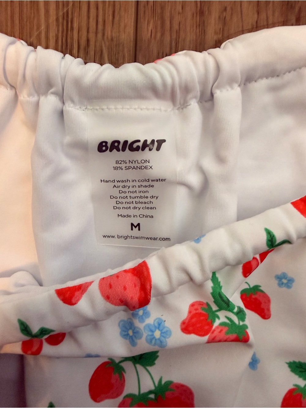 NWT Bright Swimwear Nia Berry Bliss High Rise Bikini Bottom M - Picture 4 of 6